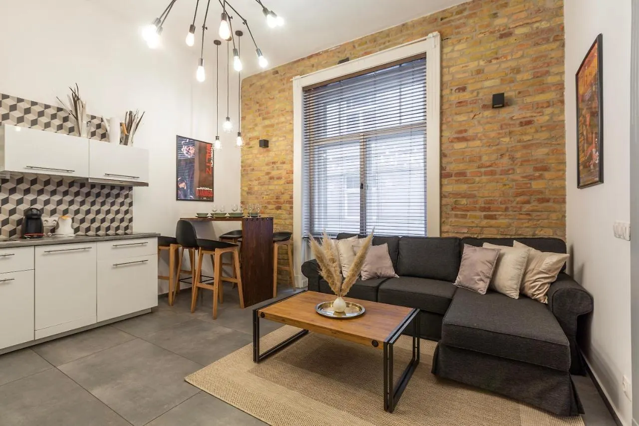 Apartament Central Quentin Home With Sauna Next To The New York Cafe Budapeszt Węgry